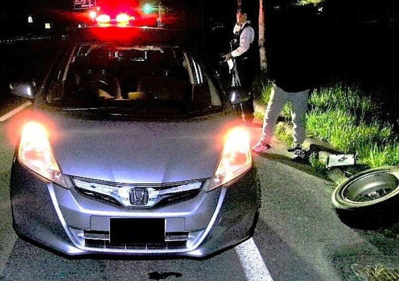 【夜道を転がるタイヤ】「ゴトゴト音がして…増し締めしていたが」走行中に左前輪はずれタイヤが17mゴロゴロ…巻き込まれた人なし…全てのナットが外れてボルトも折れた状態＜北海道小樽市＞｜FNNプライムオンライン