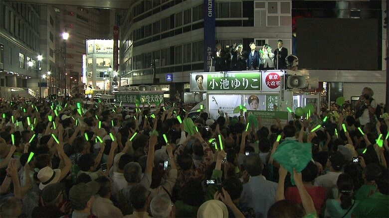 2016年都知事選　池袋駅前