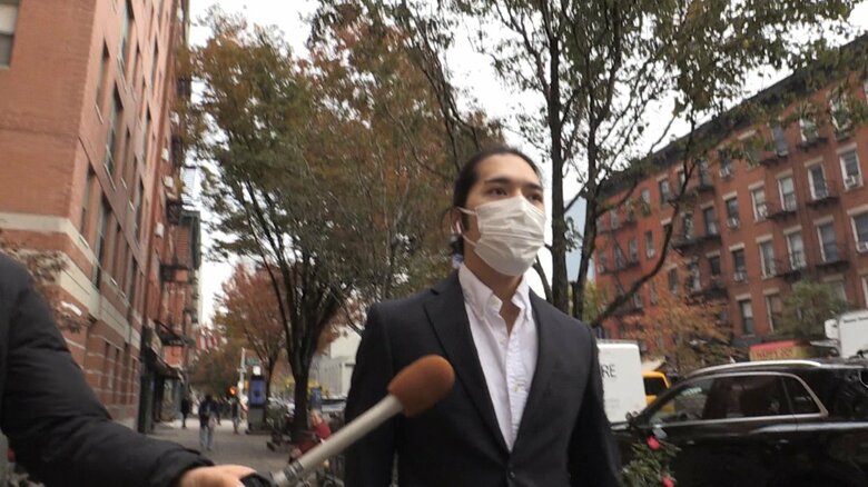 小室圭さんは、2日続けて、報道カメラの前に。会釈はするも、終始、無言だった。