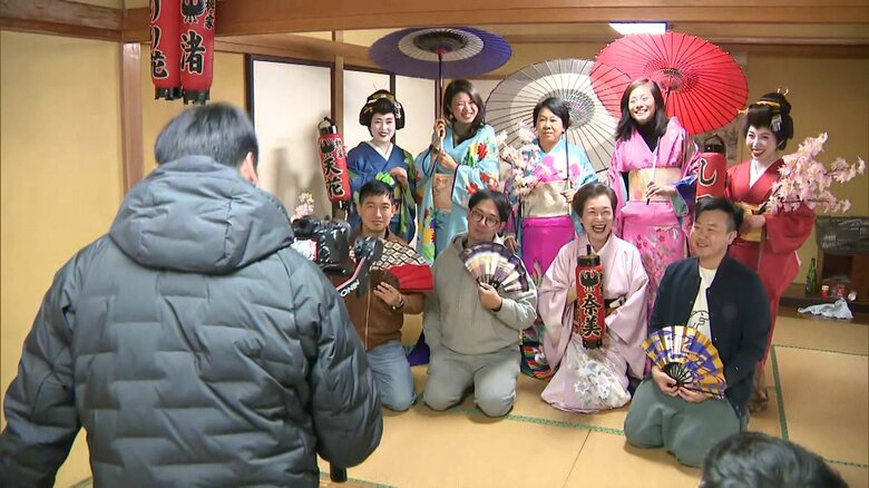 台湾からの参加者と芸者