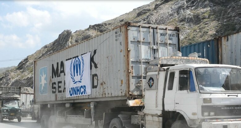 アフガニスタンとパキスタンの国境付近にて撮影　ⒸUNHCR