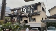 鳥取市で住宅など3棟焼く火事　高齢夫婦が病院搬送　未明の中心市街地の火災で周囲騒然