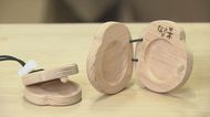 ろう学校の生徒が作るカスタネット ぬくもり感じる丁寧な仕上げ…地元工場と“二人三脚”【長崎発】