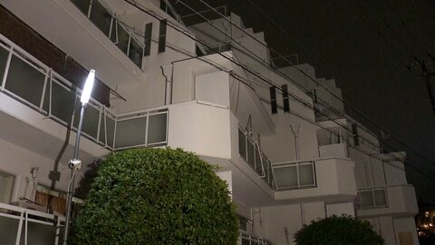 マンションの冷凍庫に男性遺体　死後一定期間が経過か　「異臭がする」住民から通報　神戸市