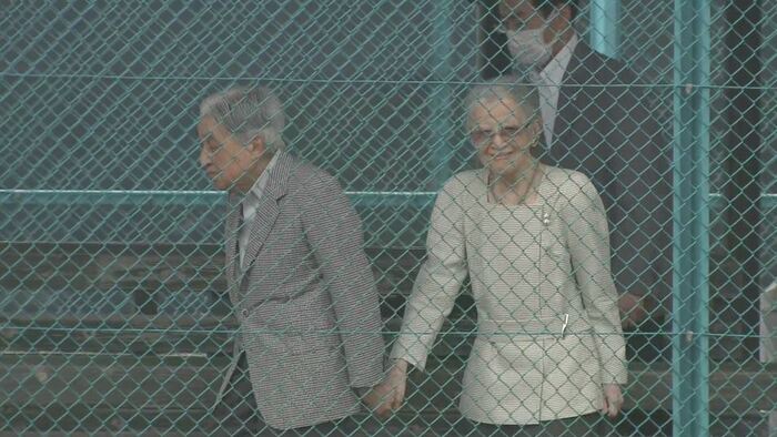 上皇ご夫妻がテニスコートを訪問(2024年8月27日)