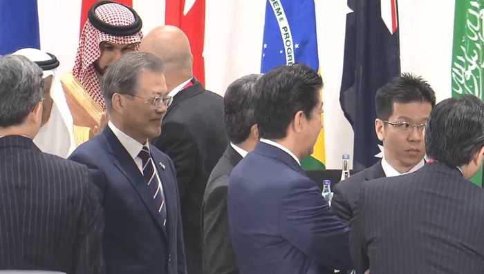 韓国紙が報じた「安倍の挑発」 本当に日韓経済戦争につながるのか