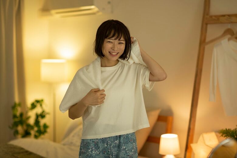 入浴は帰宅後すぐがオススメ？半数近くが翌日のパフォーマンス向上を実感…花王に聞いた「即、お風呂」のメリット｜FNNプライムオンライン