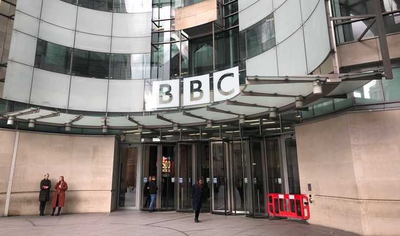 受信料を「叩きのめす」 英ジョンソン政権 BBCへの強硬姿勢