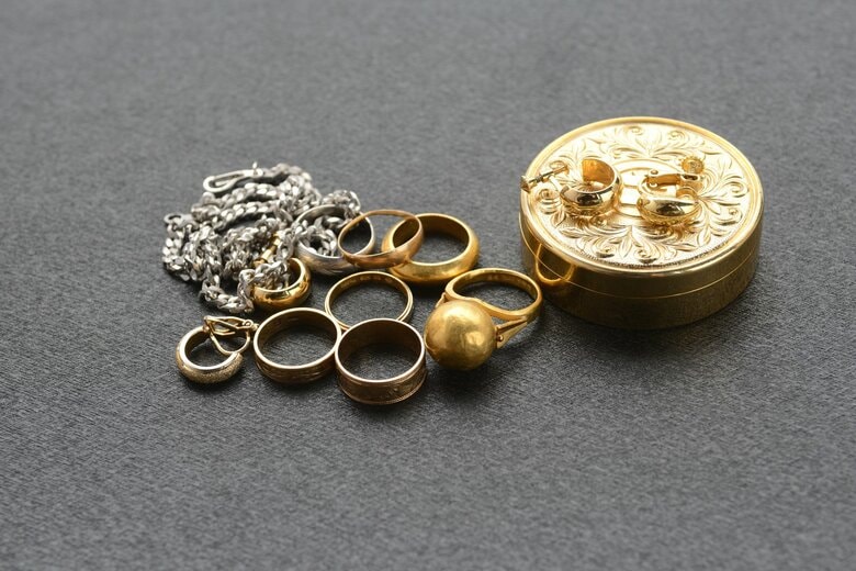 本当は売りたくないのに売ってしまったというケースも…（イメージ）