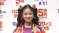 今田美桜 激カワ猫耳姿に!“若く見られる”悩みを童顔・妻夫木聡が解決!?