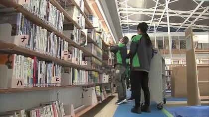 新図書館に本の引っ越し作業　延べ床面積は約5000平方メートル　2026年3月開館　大分・別府市