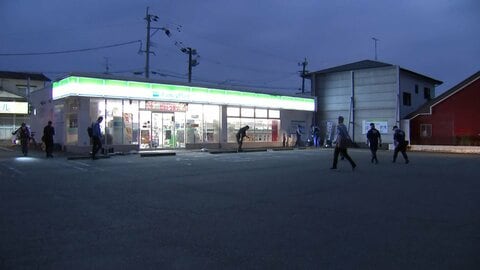 熊本のコンビニで強盗　警察官が発砲した銃弾が当たり容疑者負傷　目撃者「発砲音なんて聞いたことないからビックリ」