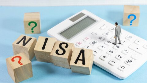 30年で約340万円の差に！？NISAで損する商品選びをしていない？利益を最大化したいなら避けたいパターン