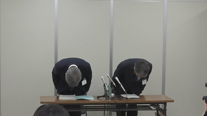県教育委員会による会見