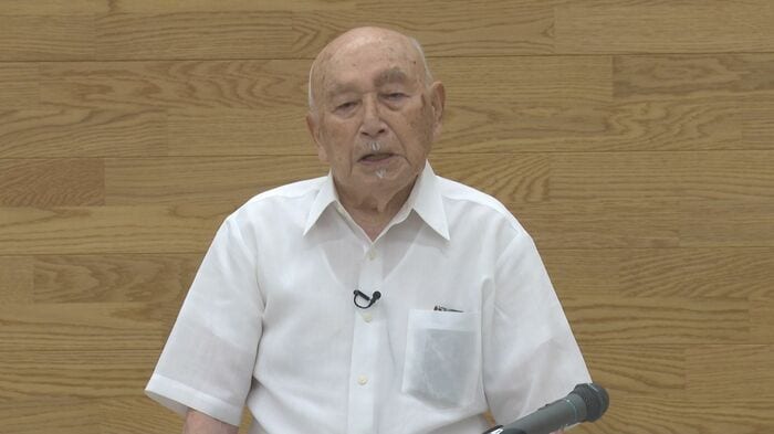 「語り部」として戦争体験を伝える村上さん