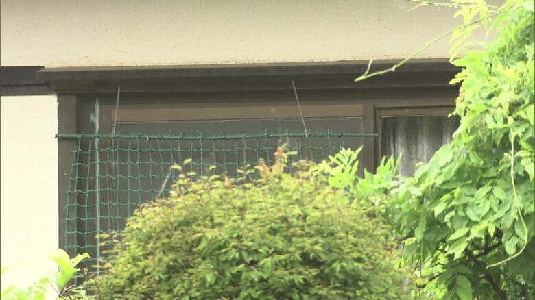 「優しいけどカッとなるところはある」自宅にあった“包丁”が凶器か…祖父（75）の首を刺すなどして殺害した疑いで同居する高校2年の孫（16）逮捕　愛知｜FNNプライムオンライン