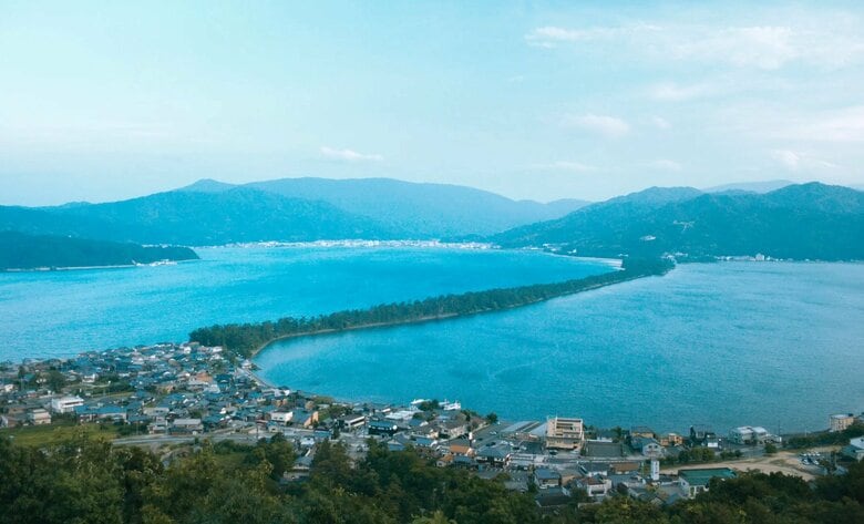 『１秒先の彼』 (c)2023『１秒先の彼』製作委員会 ７月７日(金)TOHO シネマズ日比谷ほか全国ロードショー