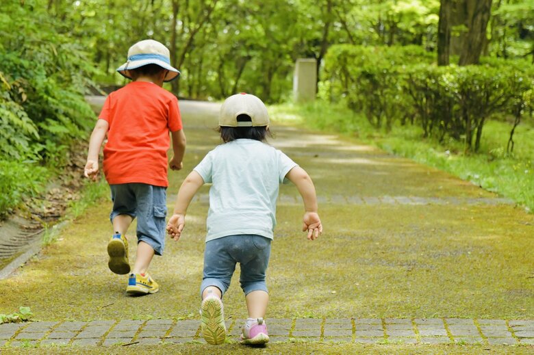 学習塾やスイミングクラブなどは認定制度が検討されている