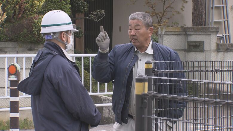 反対する住民と市職員が言い争う場面も