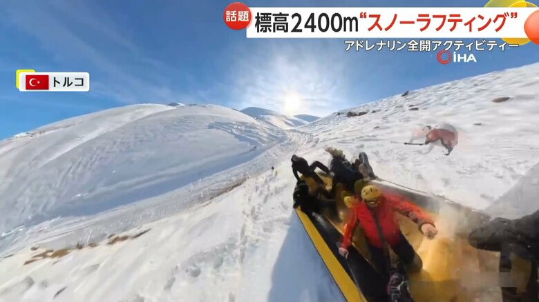 コースを外れて大ジャンプし、ボートがクラッシュする瞬間（5）