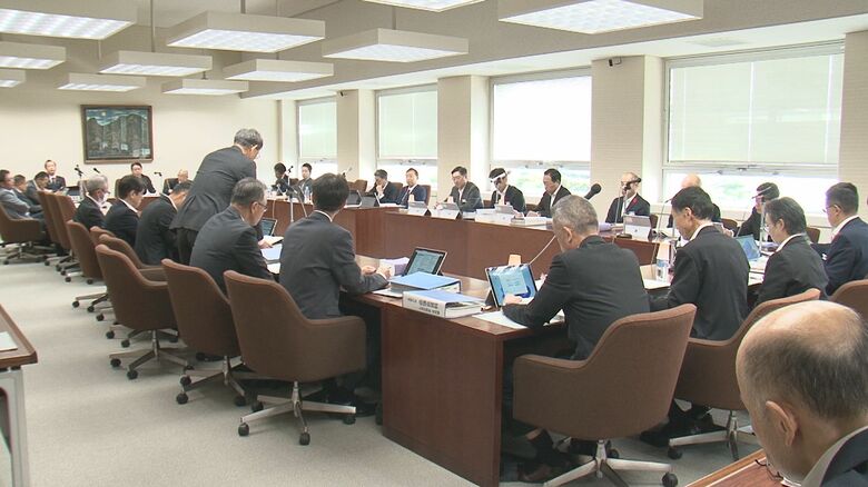 新潟県議会 建設公安委員会