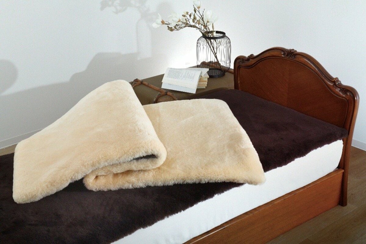 驚きの売れ行き！【昭和西川】の高級寝具”ムートンシーツ”、2025年春夏