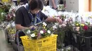 切り花売り場にぎわう　お盆に合わせ売り場を3倍に拡大　開店時間は1時間半前倒し　福井市の喜ね舎愛菜館