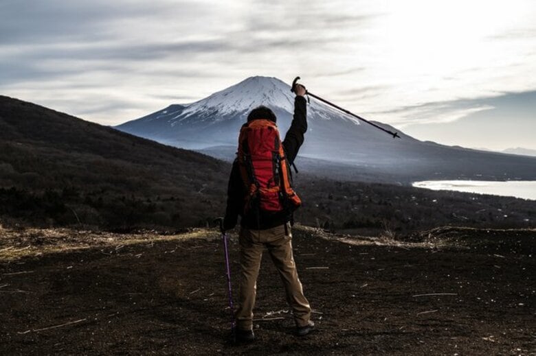 登山初心者向けの“富士山”専用アプリが手軽…登山ルートを選ぶだけでOK？機能を聞いた｜FNNプライムオンライン