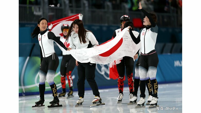 「ぜひ最後はゴールドを」スピードスケート女子団体パシュート銅メダルに髙木美帆さんの姉・菜那さんも大興奮｜FNNプライムオンライン