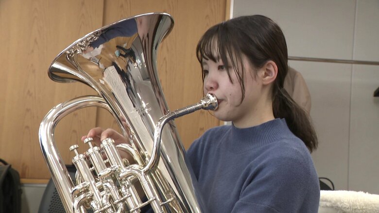 子育てしながら演奏を楽しんでいるという進藤奈菜さん