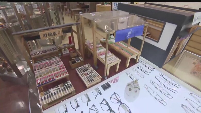 入り口入ってすぐにもミニチュアが