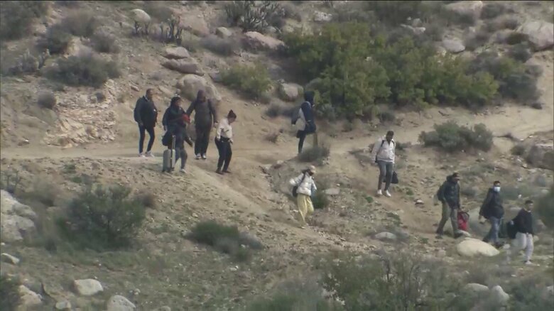 FNNはアメリカへ不法入国を試みる中国人グループを直撃