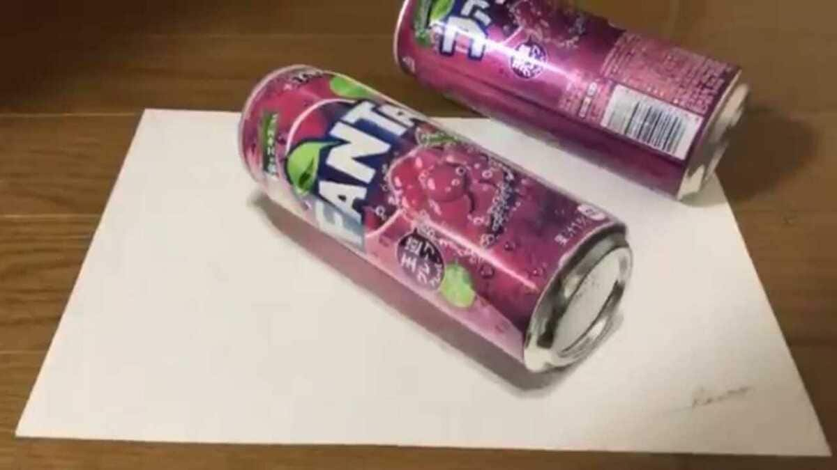 ファンタ の缶が幽体離脱 16歳が描いたリアルすぎる絵の トリック動画 に混乱