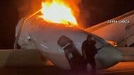 小型機が高速道路に墜落し炎上　機内に取り残された搭乗者が窓を叩き救助要請　扉開け脱出も1人死亡　アメリカ