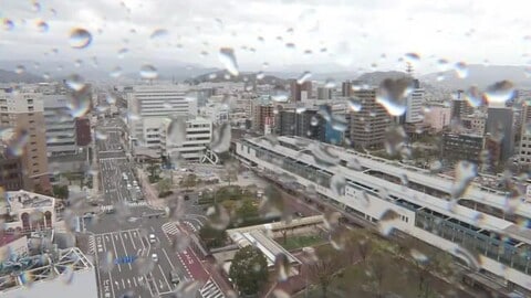 鳥取地区に「暴風警報」　発達した低気圧接近…4日夕方まで南寄りの暴風に警戒　落雷や高波に注意