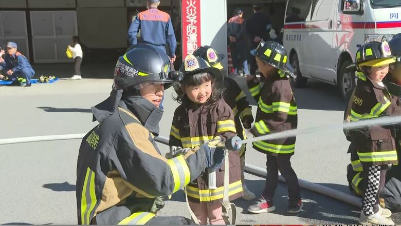 元気に火の用心「わんぱく消防署長」　将来は地域の防災リーダー　｜FNNプライムオンライン