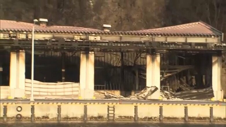 「ここまでなったら手を付けられない」今シーズンの漁が困難に…大船渡の山火事が延焼続き約1800ha消失　定置網倉庫など被害で水産業に影響も｜FNNプライムオンライン