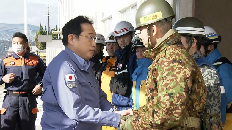 【速報】岸田首相が能登半島地震の被災地入り　自衛隊員らを激励　避難所を視察へ｜FNNプライムオンライン