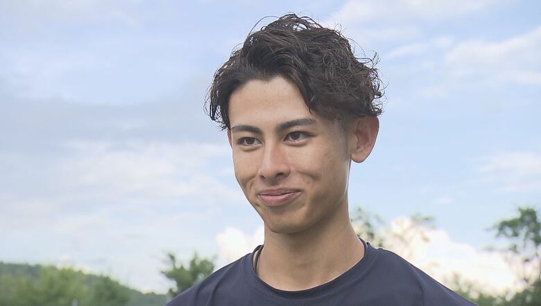 「みんなを一つにしたい」コロナ禍の企画きっかけに『花火師』に　20歳男性が地元への恩返しにと「夏の成人式」で60発の花火打ち上げる｜FNNプライムオンライン