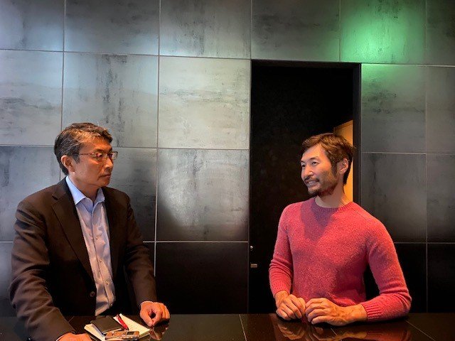 「島耕作社長が立ち食いそばの文化的意識を高めてくれた」と菊地さん