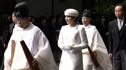 愛子さま伊勢入り 初めて伊勢神宮を単身で参拝 白いロングドレスと帽子