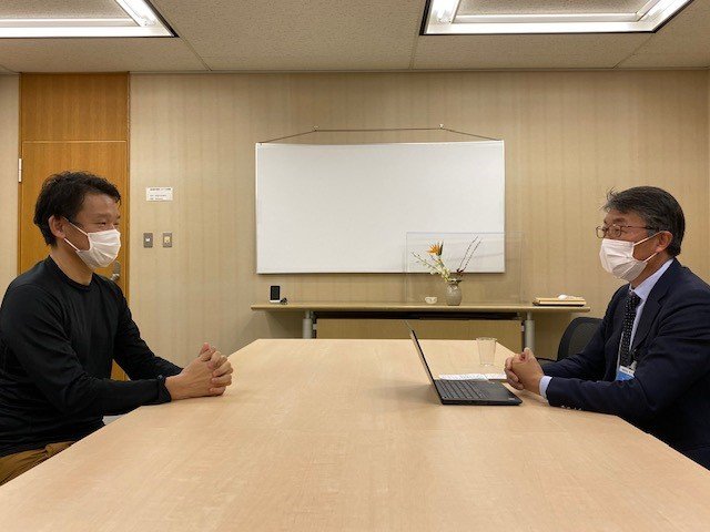 「サービスの質が低いのは、ゴルフでいうとスイングがおかしいから」