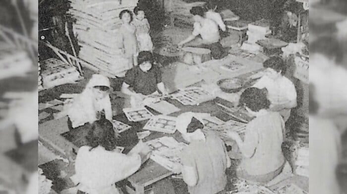 大正時代に越前和紙で色紙を作っていた