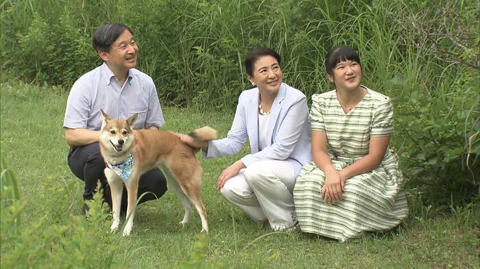 令和元(2019)年8月 由莉と一緒に那須御用邸で静養される天皇ご一家