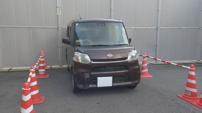 無職の男が運転していた軽自動車