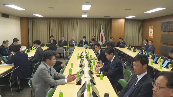 自民総務部会（2日）