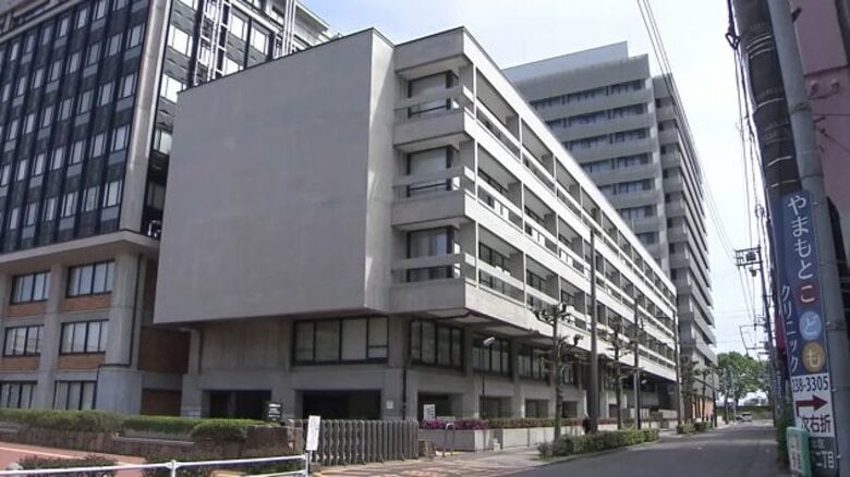 倉敷市の高校に勤務する教諭の男が知人女性へのストーカー容疑などで逮捕【岡山】｜FNNプライムオンライン