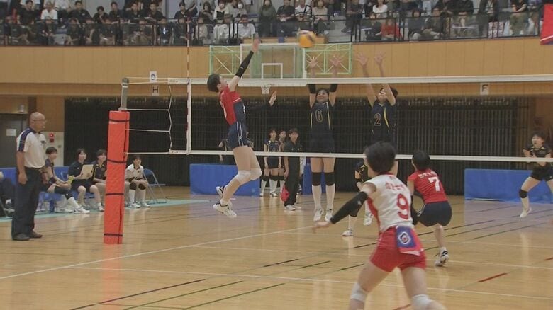 【熊本県高校総体】バレーボール男女決勝戦　女子は信愛女学院が7連覇・男子は鎮西が13連覇を決める｜FNNプライムオンライン