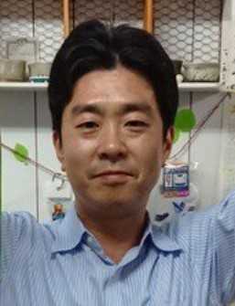 “駄菓子屋ハンター”こと土橋真さん