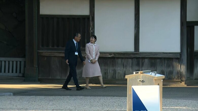 初の地方公務で佐賀城本丸歴史館を訪問される愛子さま　2024年10月11日

